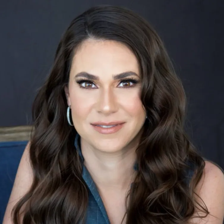 Martha Bueno