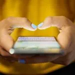 Phone and Technology Lighting Causes Many Mental Health Issues